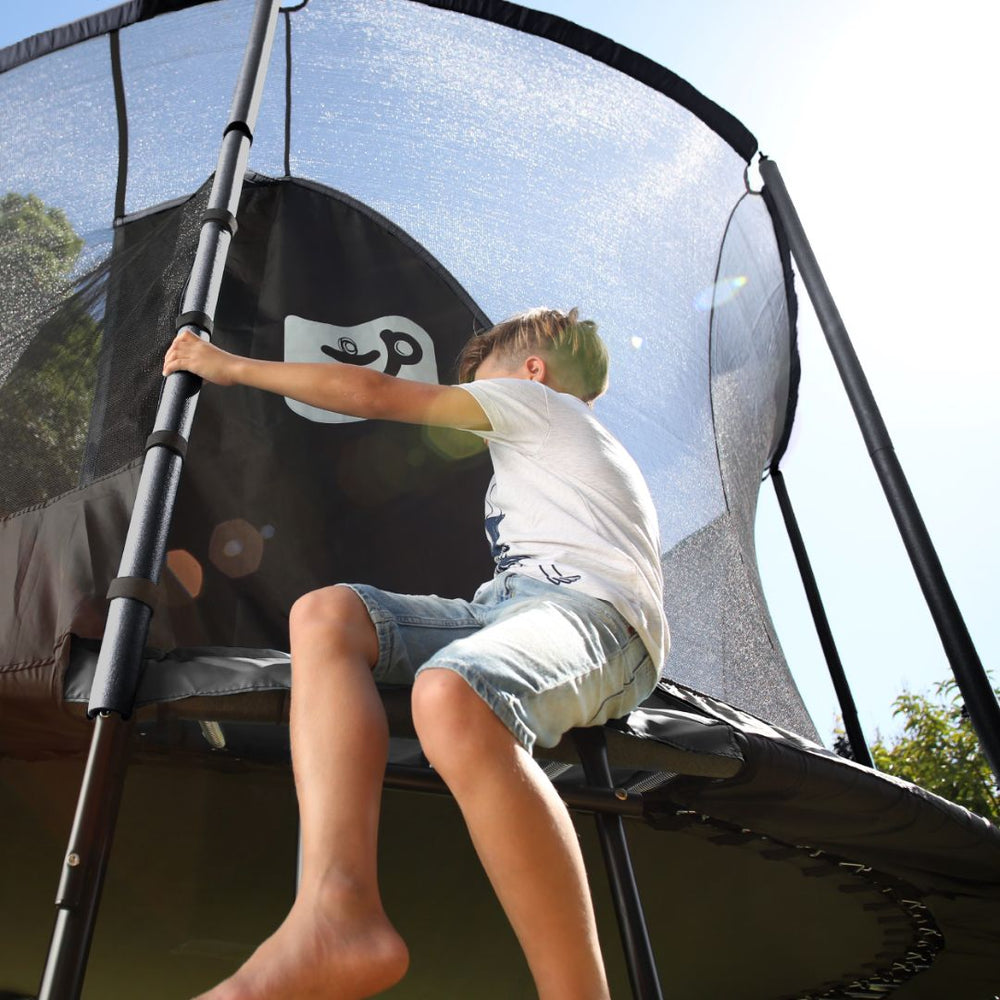 Buy Now vs Wait for Sales: When Is the Best Time to Buy a Trampoline or Climbing Frame?