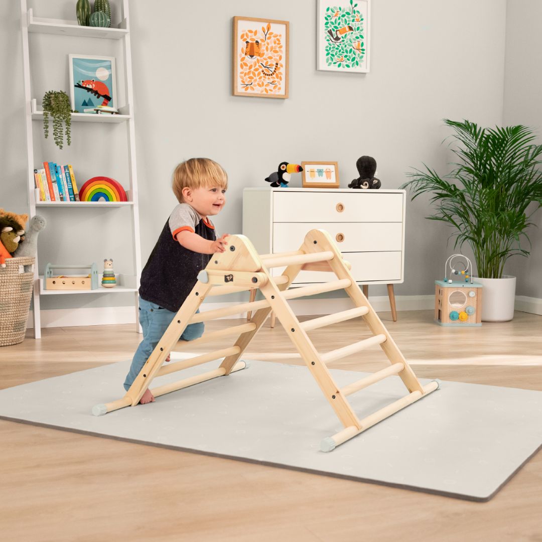 What Is a Pikler Triangle? TP Toys Guide for UK Parents 