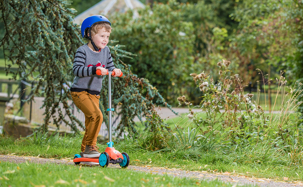 The Best Outdoor Toys for Solo Play: From Scooters to Balance Bikes