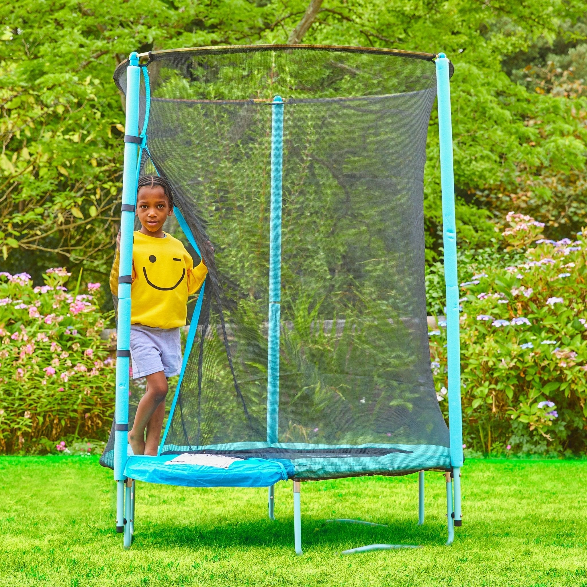  Ensuring Trampoline Safety for Toddlers: A Comprehensive Guide 