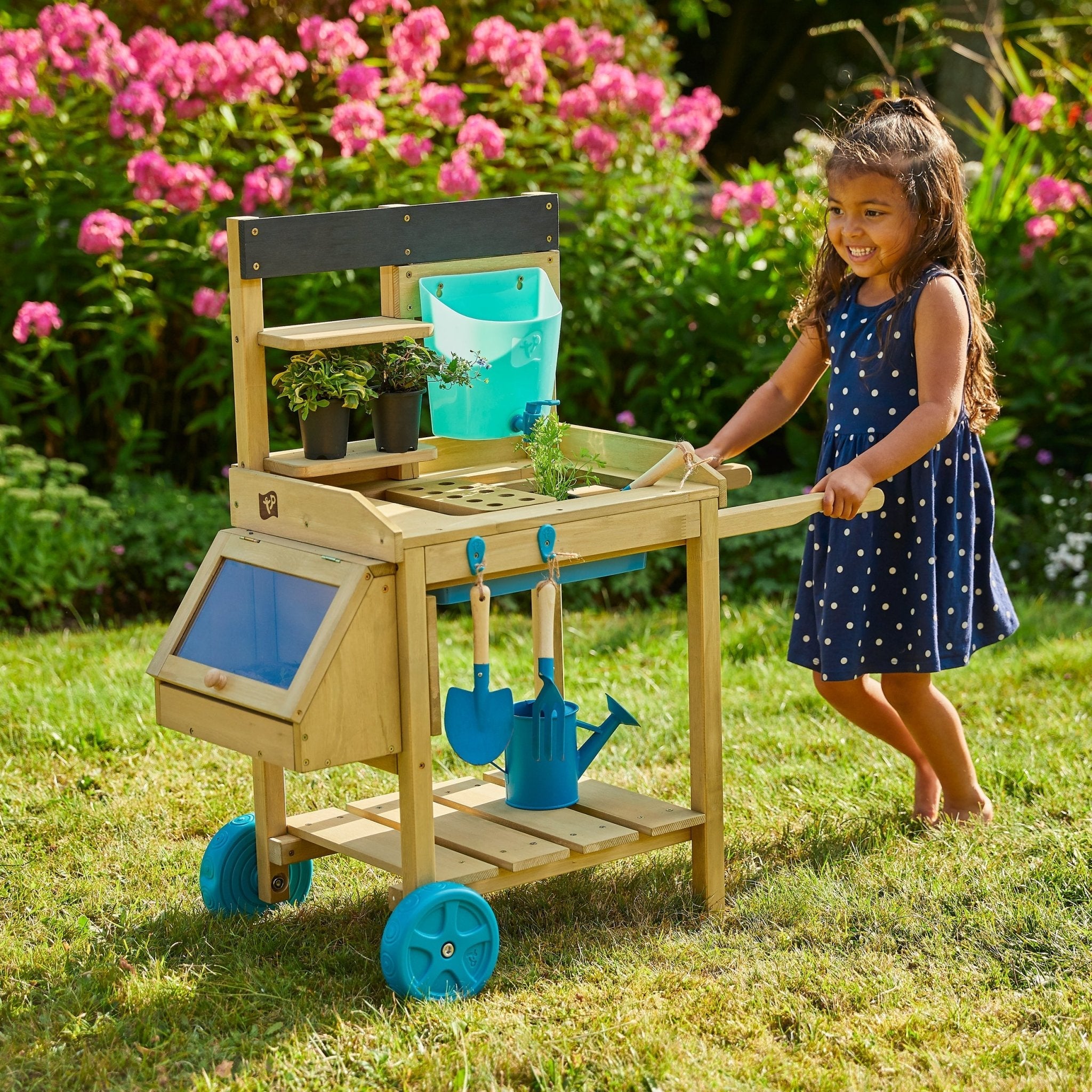 Gardening with Children: How It Supports Development and Where to Start 