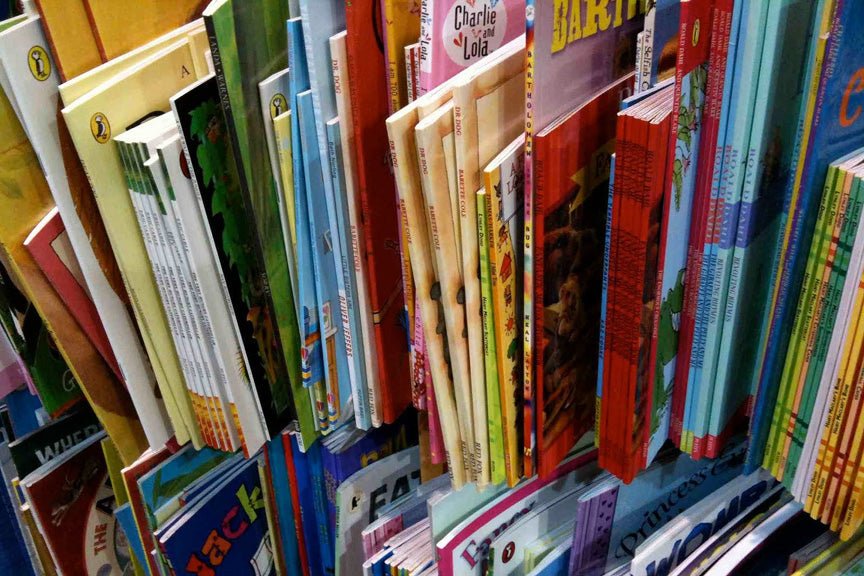Snuggle up and enjoy storytime this weekend - it really benefits kids