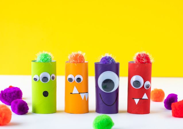  Spooky DIY Decorations: Halloween Arts and Crafts for Your Home 